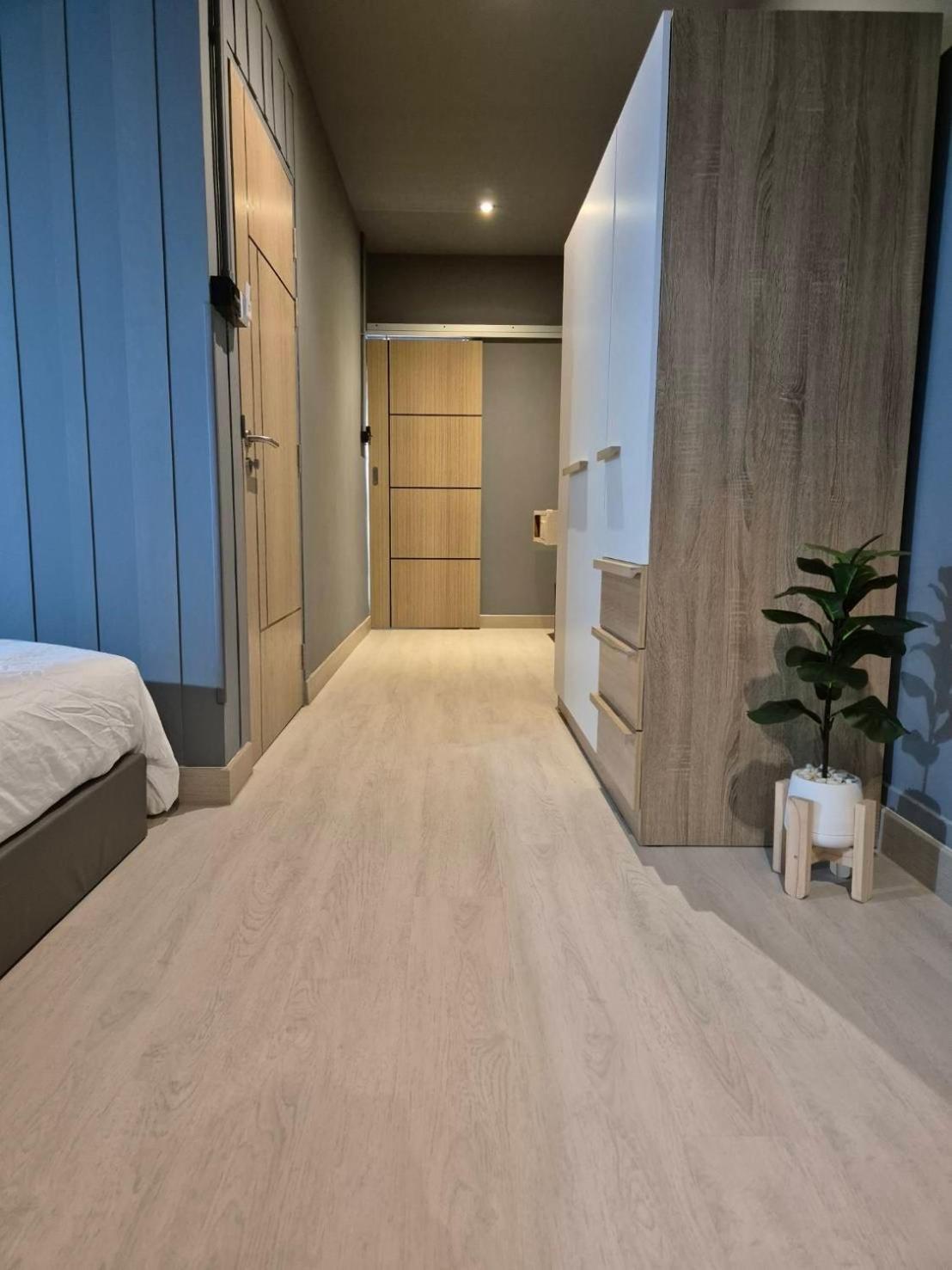 Chiangmai Vibe, House, 7 Mins To Bts, Center, Private In Sathon, Private Bathroom, Bangkok, Thailand Nhà khách *