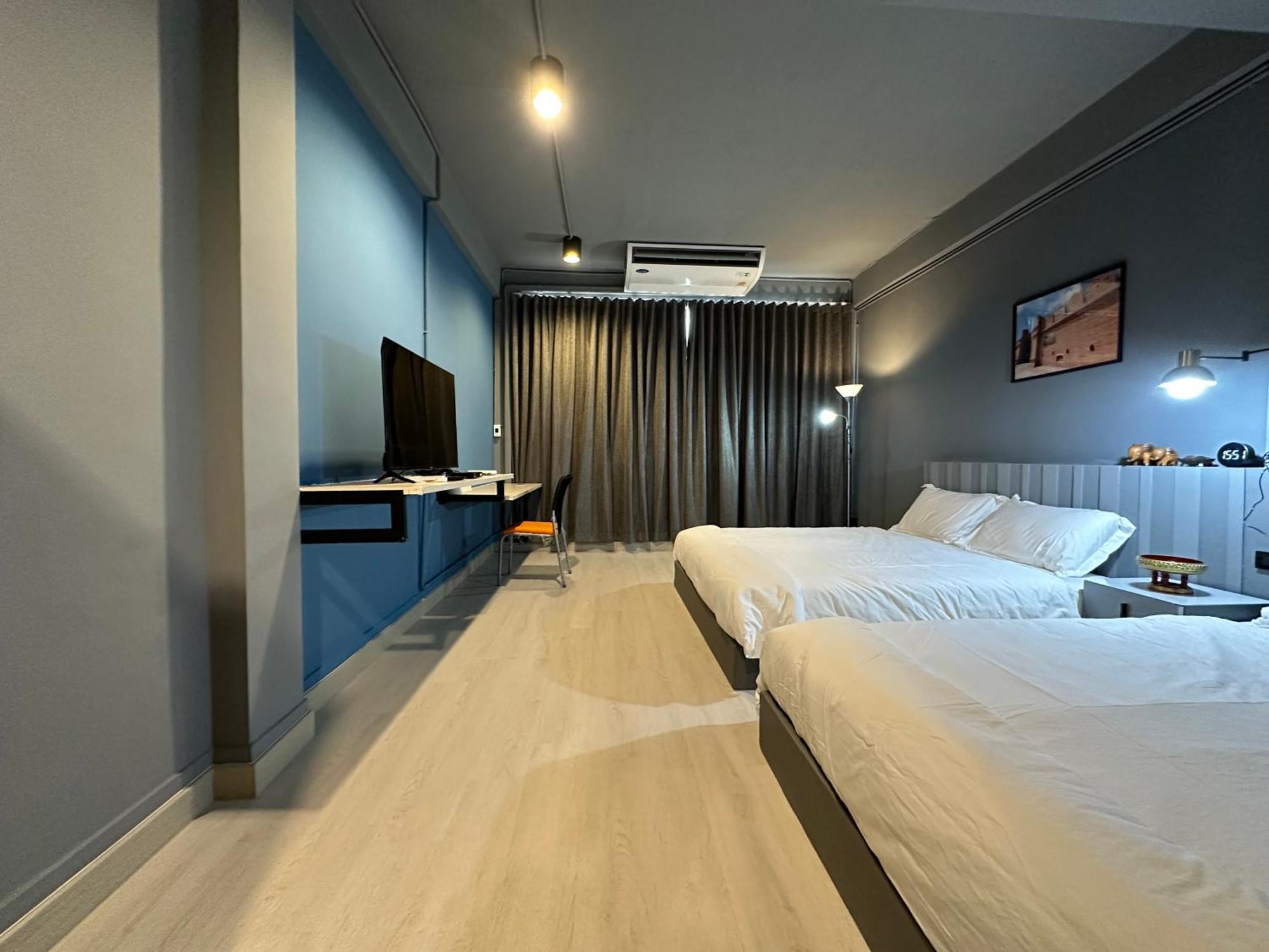 Chiangmai Vibe, House, 7 Mins To Bts, Center, Private In Sathon, Private Bathroom, Bangkok, Thailand Nhà khách Bangkok